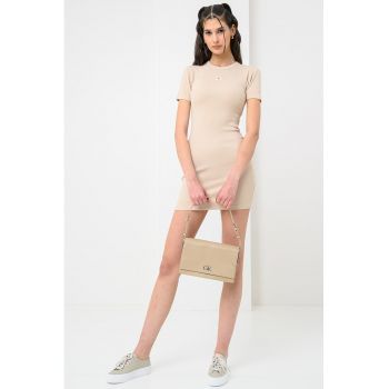 Rochie-tricou cambrata