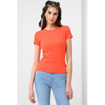 Tricou slim fit striat