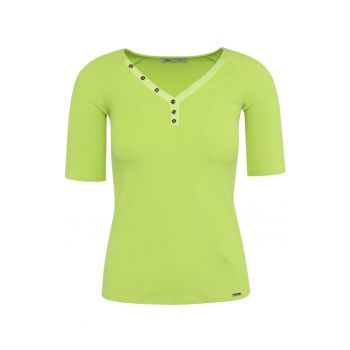 Tricou cu maneci raglan si nasturi decorativi