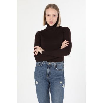 Pulover slim fit cu guler inalt