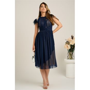 Rochie DY Fashion midi din tull bleumarin in clos cu pene la umeri