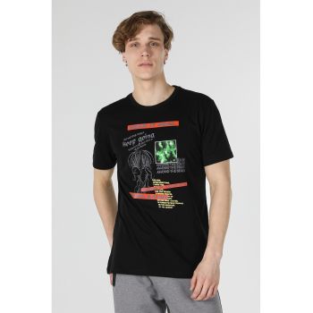 Tricou cu imprimeu grafic