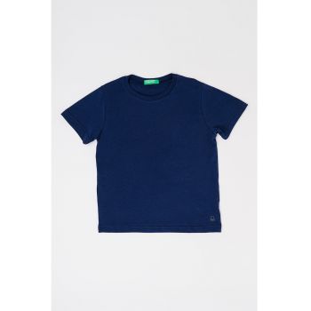 Tricou din bumbac cu decolteu la baza gatului