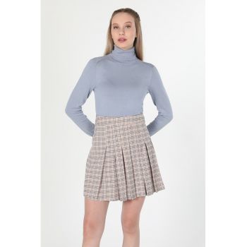 Pulover slim fit cu guler inalt