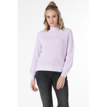 Pulover striat cu maneci raglan