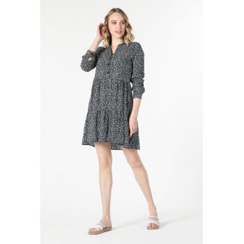Rochie lejera stratificata