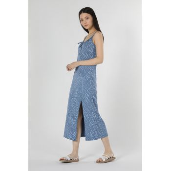 Rochie midi cu imprimeu si slit frontal