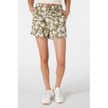 Pantaloni scurti cu imprimeu si buzunare laterale
