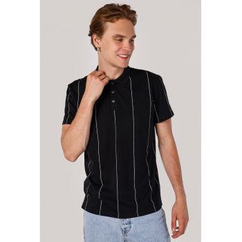 Tricou polo cu dungi