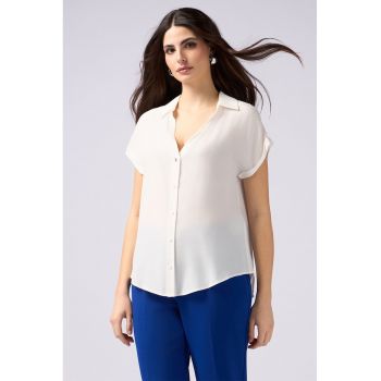 Camasa relaxed fit cu decolteu in V