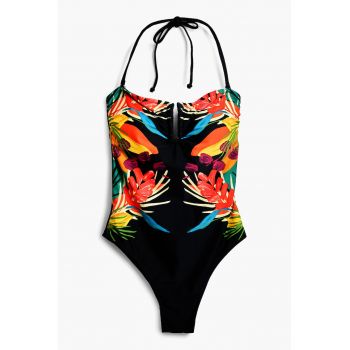 Costum de baie intreg