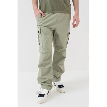 Pantaloni cargo cu snur