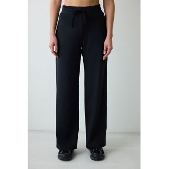 Pantaloni cu talie inalta si snur de ajustare