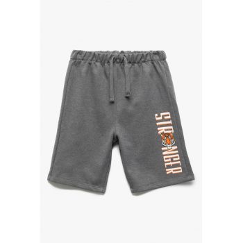 Pantaloni scurti cu imprimeu si snur