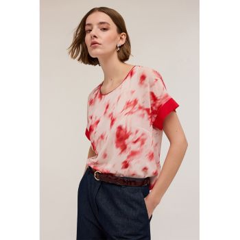 Bluza cu maneci scurte si model abstract