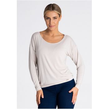 Bluza dama  M981 - bej - 94% vascoza - 6% elastan - croiala simpla - maneci lungi