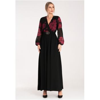 Rochie maxi  neagra cu flori rosii - din poliester - cu maneci lungi -