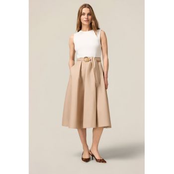 Rochie midi evazata