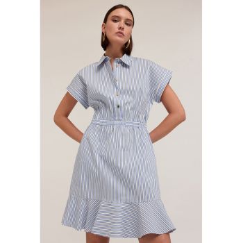Rochie scurta cu croiala in A si terminatie cu volane