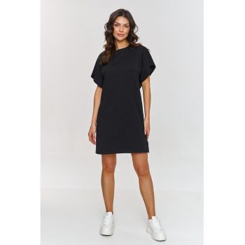 Rochie-tricou cu decolteu la baza gatului