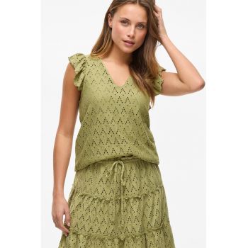 Bluza cu decolteu in V si maneci cu volane