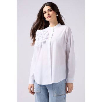 Bluza cu detaliu floral