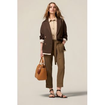 Pantaloni crop cu croiala conica
