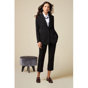 Pantaloni crop cu croiala dreapta