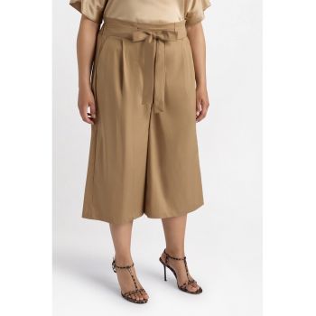 Pantaloni midi cu cordon asortat