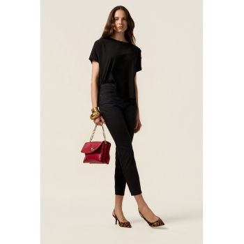 Pantaloni slim fit cu talie medie