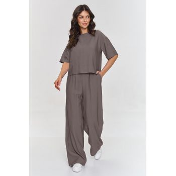 Set de tricou si pantaloni cu croiala larga