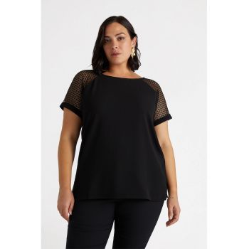 Tricou cu maneci din dantela
