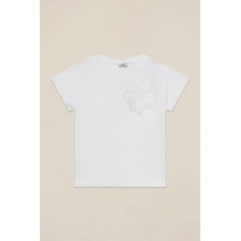Tricou din bumbac cu brosa din tul