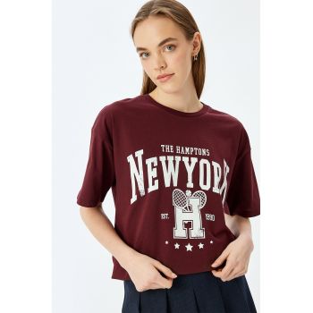 Tricou din bumbac cu decolteu la baza gatului