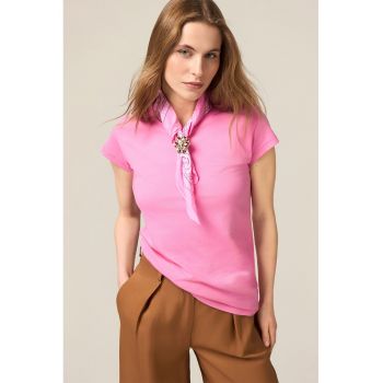 Tricou elastic cu model uni