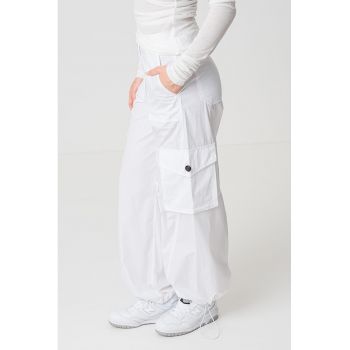 Pantaloni cargo cu terminatie ajustabila