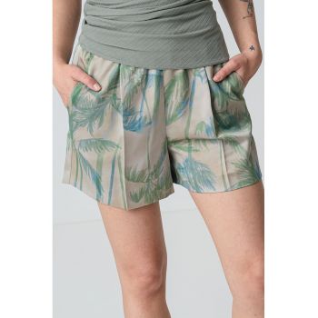 Pantaloni scurti cu model tropical