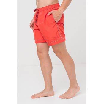 Pantaloni scurti de baie cu snur de ajustare si buzunare laterale