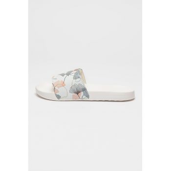 Papuci cu imprimeu floral