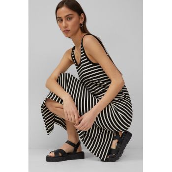 Rochie maxi cu model in dungi