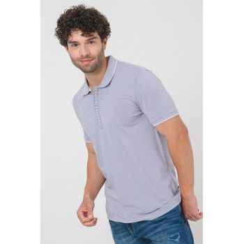 Tricou polo cu fenta cu fermoar