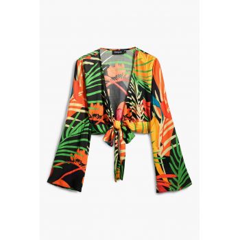 Bluza crop de plaja cu imprimeu tropical si design innodat