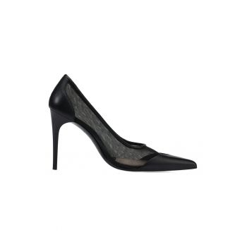 Pantofi stiletto cu varf ascutit si segment de plasa