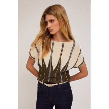 Pulover cu maneci scurte si model geometric