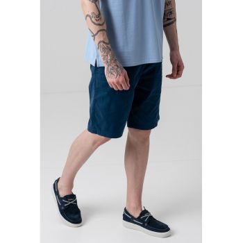 Bermude chino cu buzunare oblice