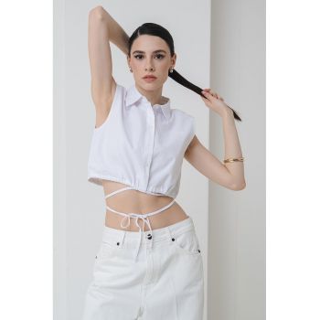 Bluza crop fara maneci cu guler ascutit
