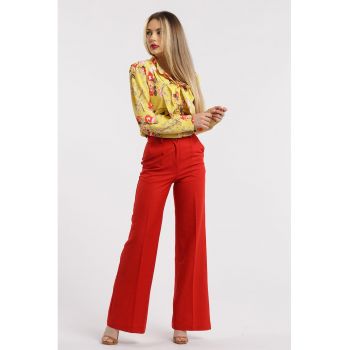 Pantaloni drepti cu talie inalta