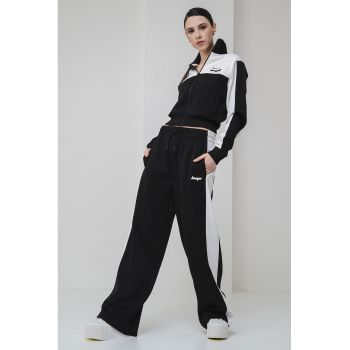 Bluza crop de trening cu fermoar
