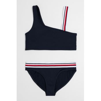 Costum de baie uni cu doua piese