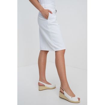 Fusta mini de denim cu slit frontal